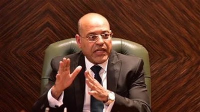 وزير العمل يُقرر إلغاء نشاط 3 شركات إلحاق عمالة بالخارج لمخالفتهم أحكام القانون