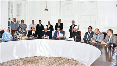 وزير الأوقاف يعقد لقاءً مطولا مع صحفيي الملف الديني من كافة الصحف والمواقع الإخبارية