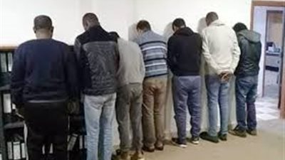 سقوط 21 عنصر إجرامى بحوزتهم كميات من المخدرات وأسلحة فى 5 محافظات