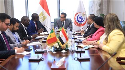 وزير الصحة يستقبل السفير السنغالي لبحث تعزيز التعاون بين البلدين