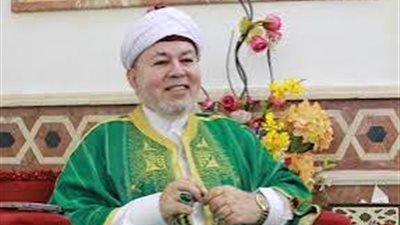 التحقيق في بلاغ ضد الشيخ التجاني بتهمة التزوير والتحرش