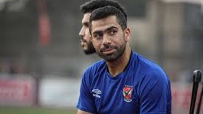 “بسبب باب سيارة”…مواطن يتهم اللاعب السابق أحمد فتحى وزوجته بالتعدى عليه