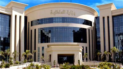 حملة تموينية مكثفة: ضبط 13 طنًا من الدقيق المدعم!