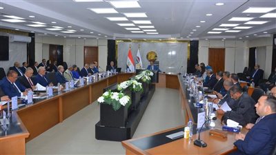 وزير قطاع الأعمال العام يترأس الجمعية العامة للشركة القابضة للصناعات المعدنية