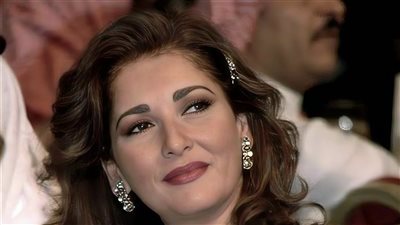 الفنانة آثار الحكيم تتعرض لوعكة صحية مفاجئة.. نقلت إلى المستشفى لتلقي العلاج