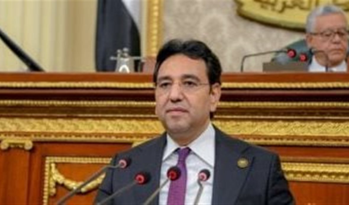 الدكتور أيمن محسب
