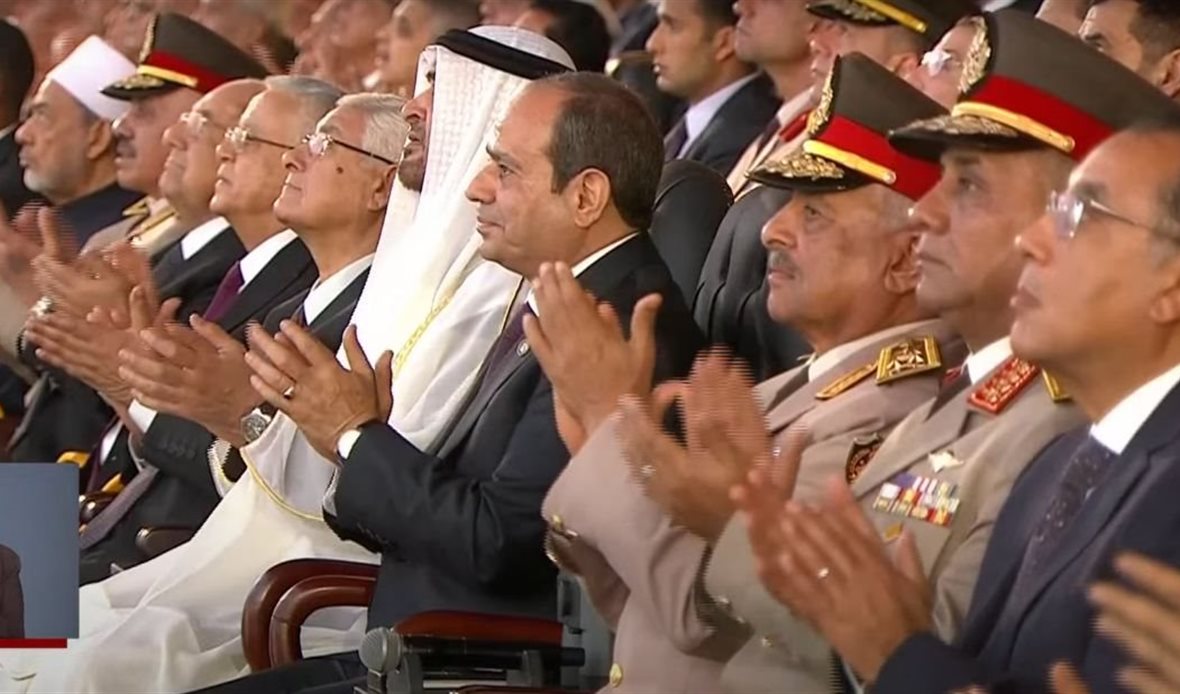 الرئيس السيسي والشيخ