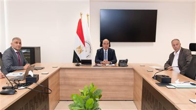 “سويلم” يتابع موقف إزالة التعديات على أملاك الري بالشرقية