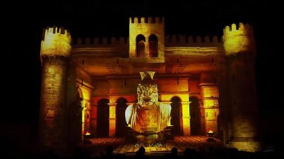 وزير قطاع الأعمال العام ومحافظ الإسكندرية يشهدان افتتاح عروض 