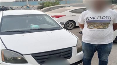 “ضبط قائد سيارة تسبب في فوضى أثناء زفة عرس بالمقطم”
