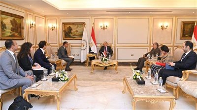 وزير الري يلتقي مدير مكتب مصر في برنامج الأمم المتحدة للمستوطنات البشرية