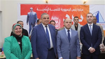 محافظ كفر الشيخ يتابع فعاليات معرض الصناعات الحرفية ضمن مبادرة “بداية جديدة لبناء الإنسان”