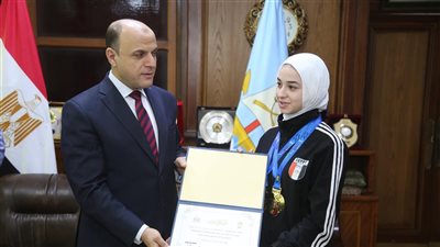 “محافظ كفر الشيخ يكرم أبطال الكاراتيه: ميداليات ذهبية تضيء سماء المحافظة”