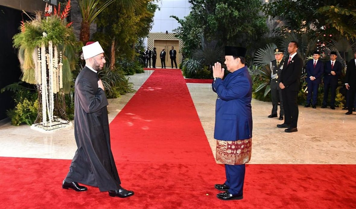 وزير الأوقاف ورئيس