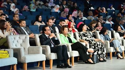 نائب رئيس مجلس الوزراء يشيد بجهود الحكومة في تعزيز قضايا الصحة النفسية