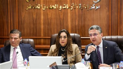 اجتماع ثلاثي بين وزراء التنمية المحلية والتموين والزراعة لمتابعة توافر السلع الغذائية بالمحافظات