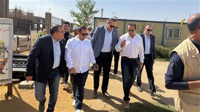 وزير الصحة يتفقد مشروع مستشفى العين السخنة للطوارئ ويوجه بسرعة إنجازه