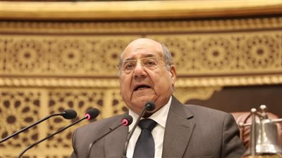 رفع أعمال الجلسة العامة لمجلس الشيوخ