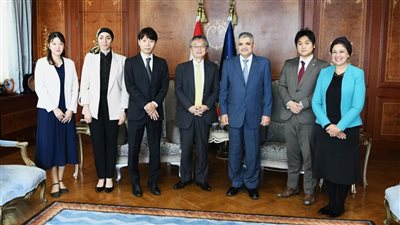 الفريق أسامة ربيع يبحث سبل التعاون المشترك مع السفير الياباني في مجالات التدريب والتحول الأخضر