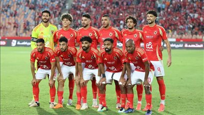 مفاجآت في تشكيل الأهلي لمواجهة البنك الأهلي 