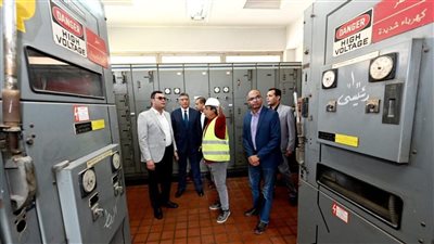 وزير الإسكان ومحافظ الجيزة في جولة مفاجئة بمحطة الهرم للصرف الصحي