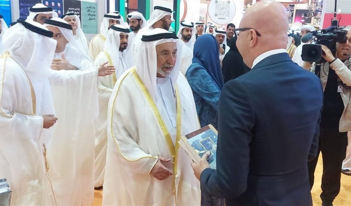 جانب من المعرض