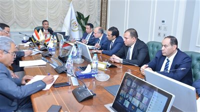 في اجتماع رقابي شامل: وزير التموين يوجه بتكثيف حملات التفتيش لضمان استقرار السوق وتوافر السلع