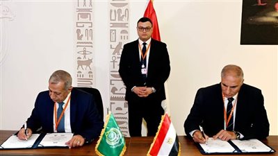 وزير الإسكان: توقيع بروتوكولي تعاون مع الأكاديمية العربية للعلوم والتكنولوجيا والنقل البحري