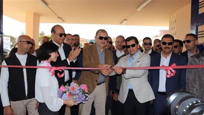 وزيرا قطاع الأعمال العام والرياضة يشهدان افتتاح تطوير ستاد غزل المحلة والملاعب الفرعية