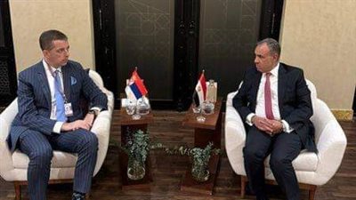 وزير الخارجية يلتقي نظيره الصربي