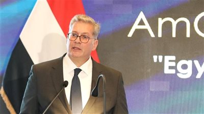 كسر مفاجئ في خط غاز طبيعي بمدينة 6 أكتوبر بسبب أعمال حفر غير منسقة ومصرع وإصابة عدد من المواطنين والوزارة تؤكد انتظام الخدمة وتنفيذ الإصلاحات فورًا