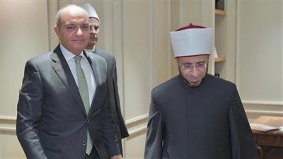 وزير الأوقاف وسفير الأردن: تعاون استراتيجي يعزز الحقوق الفلسطينية ويصون المقدسات