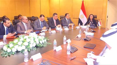 وزيرة التضامن الاجتماعي تستقبل سفير قطر بالقاهرة