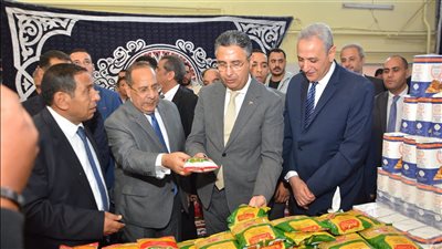 وزير التموين ومحافظ الغربية يتفقدان مخبز شركة مطاحن وسط وغرب الدلتا بطنطا 