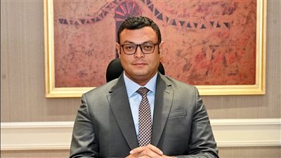 وزير الإسكان: استكمال رفع كفاءة البينة التحتية والطرق بالمنطقة الصناعية بالعاشر من رمضان