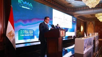 وزير الصحة يشهد تدشين الاستراتيجية الوطنية لتوطين تصنيع اللقاحات في مصر