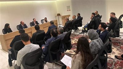 نائب وزير الخارجية يلتقي مع الجالية المصرية بالبرتغال