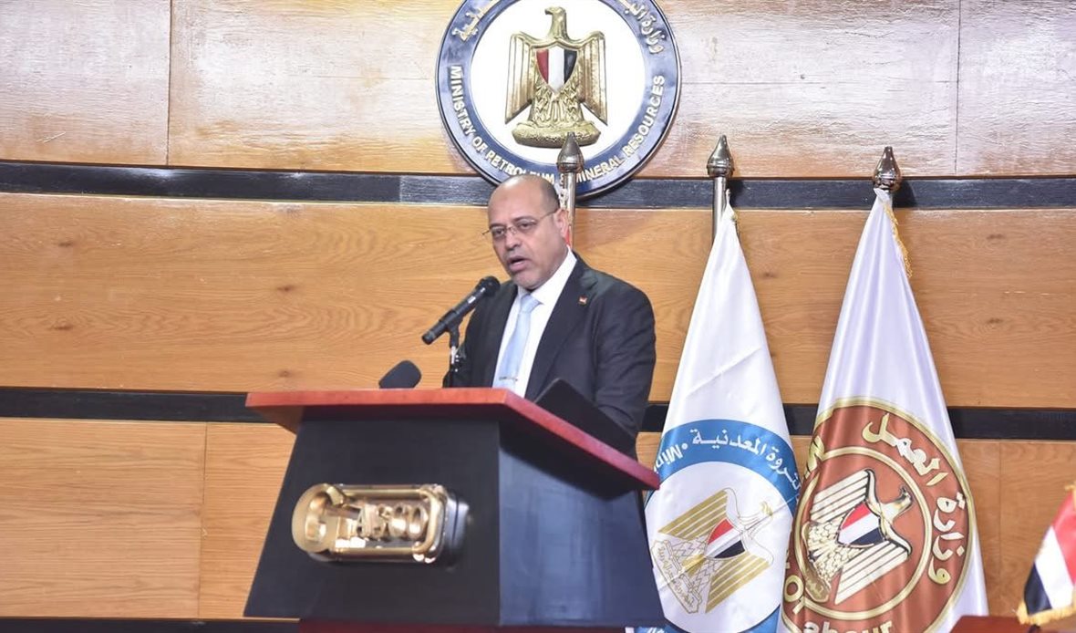 وزير العمل