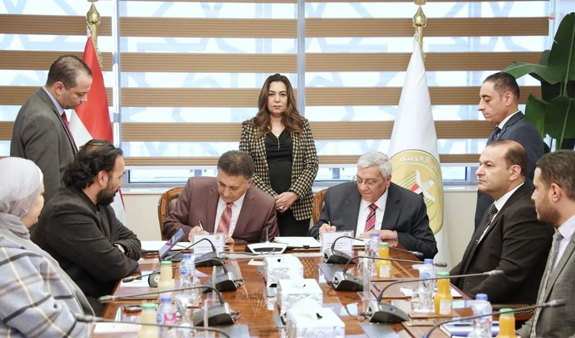 جانب من فعاليات توقيع