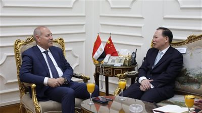 محافظ القاهرة يستقبل وفد خنان الصينية لتعزيز التعاون وتبادل الخبرات بين الحضارتين