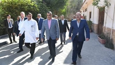 وزير الإنتاج الحربي: المركز الطبي التخصصي يقدم خدمة طبية متكاملة لجميع المواطنين