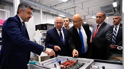 مصر وإيطاليا: شراكة استراتيجية لتوطين أنظمة الإشارات وتحقيق قفزة نوعية في قطاع النقل