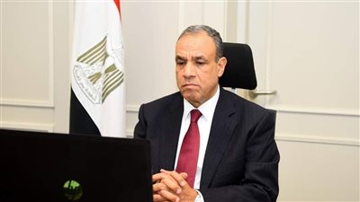 وزير الخارجية والهجرة يبحث تسريع الخدمات القنصلية والتحول الرقمي لدعم المصريين بالخارج