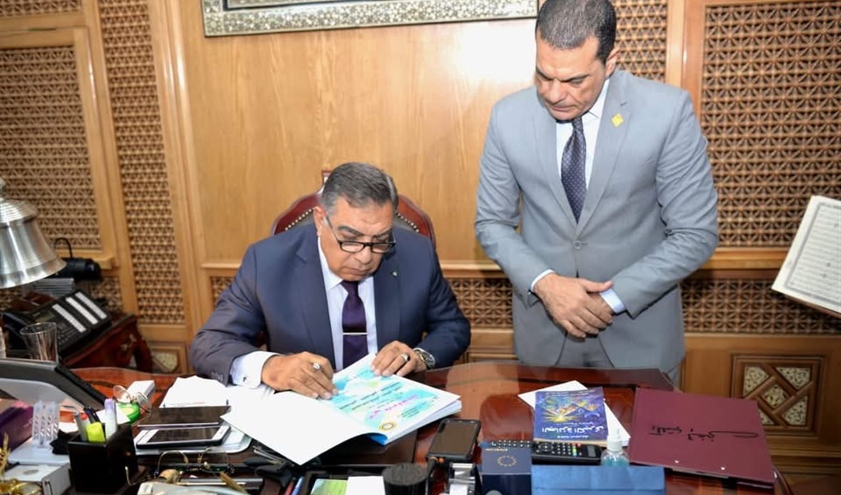 محافظ الدقهلية يعتمد