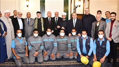 وزير الأوقاف يفتتح مسجد سيدي علي الخواص 