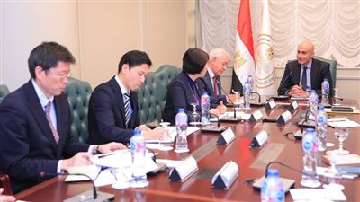 وزير التعليم يبحث مع نائب رئيس «جايكا» خطة التوسع في المدارس المصرية اليابانية 