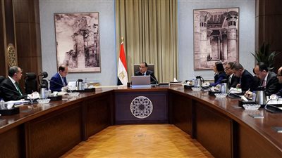 رئيس الوزراء يُتابع إجراءات حوكمة منظومة استيراد سيارات ذوي الهمم