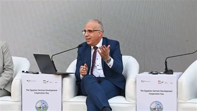 وزير الري يشارك في فعاليات 