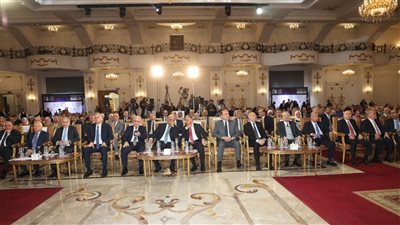 انطلاق مؤتمر الأهرام للطاقة بنسخته الثامنة بمشاركة وزراء وخبراء لدعم التحول الطاقي والتنمية المستدامة