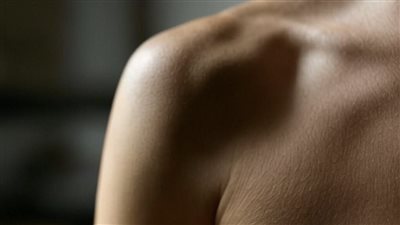 كل ما تريد معرفته عن إصابات أربطة الكتف.. الأسباب، الأعراض، وخيارات العلاج الفعّالة